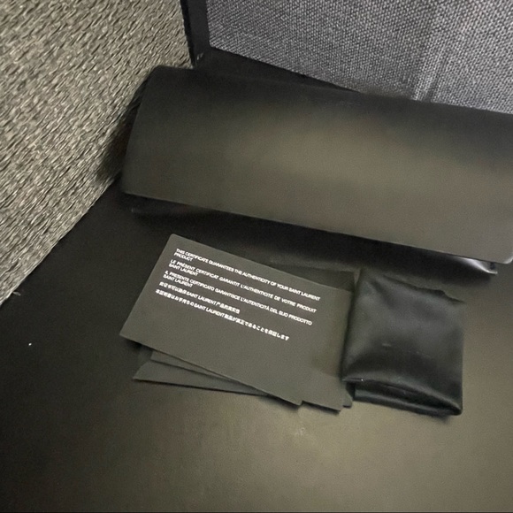 SAINT LAURENT - 99mm Aviator Sunglasses -NWOT - Picture 15 of 16